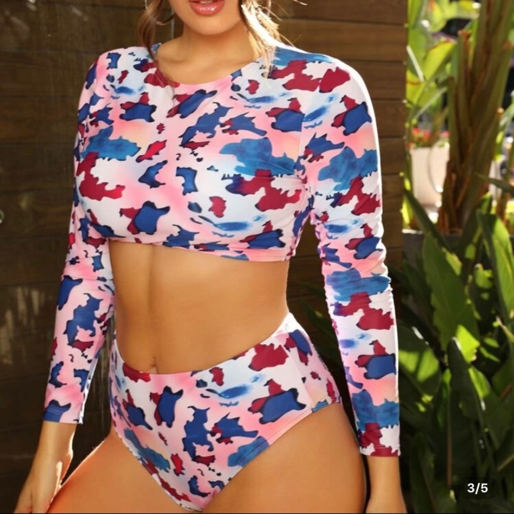 Long sleeve high waisted camo swim